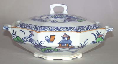 Vegetable Dish with Cover c1930s